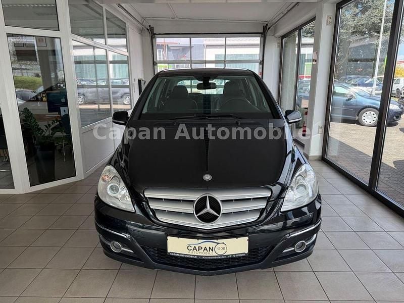 Gebraucht Mercedes B160 95 PS (69 kW) 2010 Schwarz Van / Kleinbus