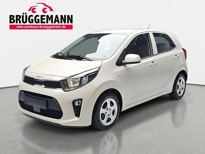 Gebraucht Kia Picanto 84 PS (61 kW) 2023 Milky beige metallic Kleinwagen