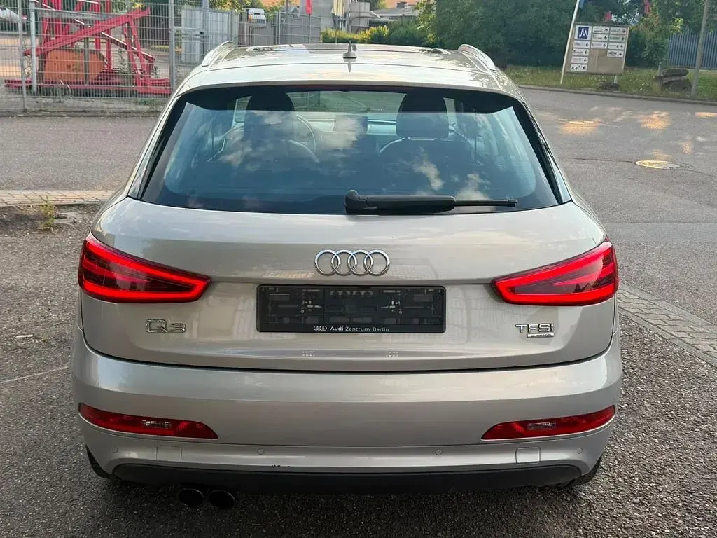 Gebraucht Audi Q3 Comfort 211 PS (155 kW) 2012 Gold SUV