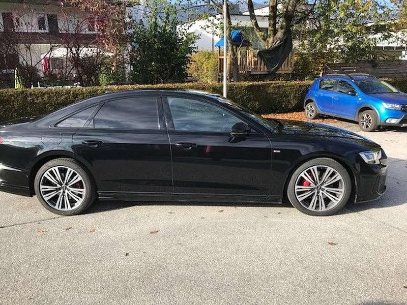 Mythosschwarz metallic Gebraucht 2022 Audi A8 S-Line Limousine | 92.500 € - Bild 1/4