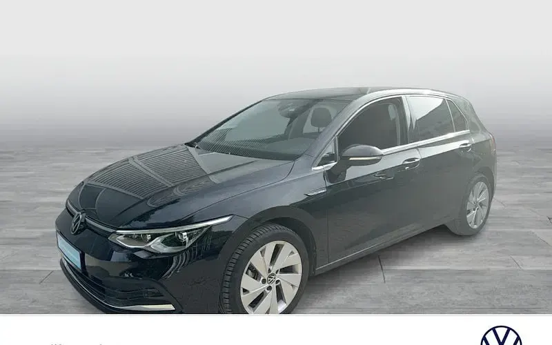 Gebraucht VW Golf VIII Style 130 PS (95 kW) 2024 Schwarz Limousine