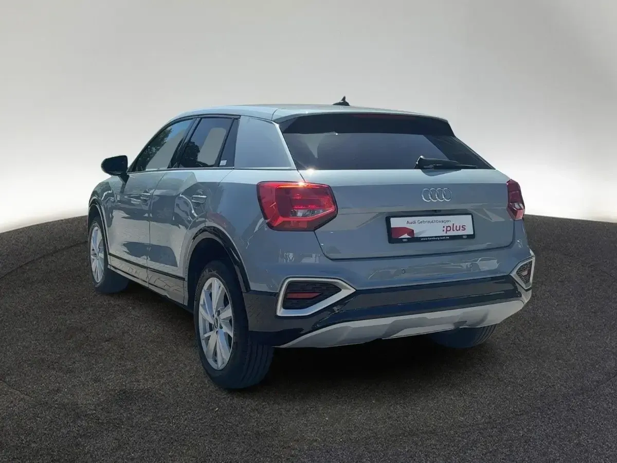 Gebraucht Audi Q2 Advanced 150 PS (110 kW) 2025 Pfeilgrau perleffekt SUV