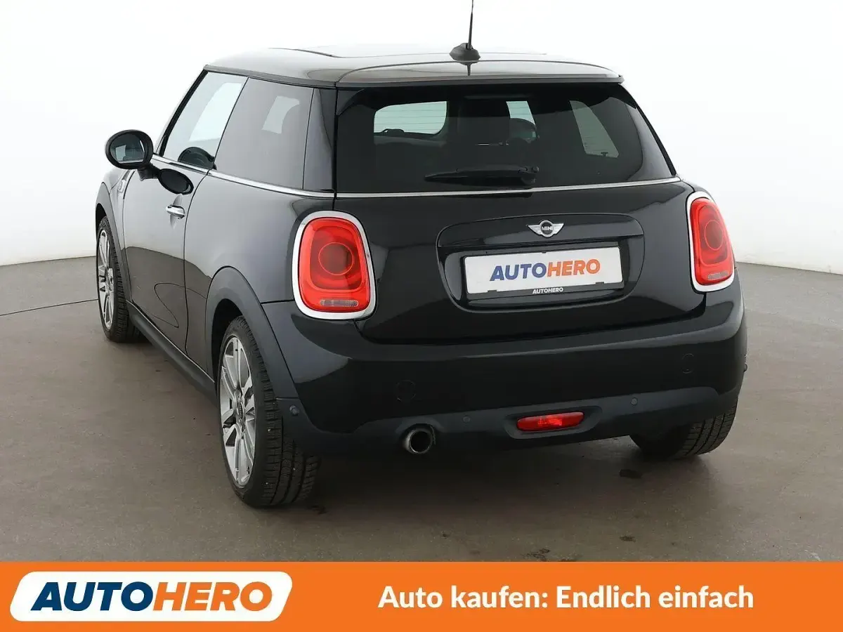 Gebraucht Mini Cooper Chili 136 PS (100 kW) 2018 Schwarz Kleinwagen