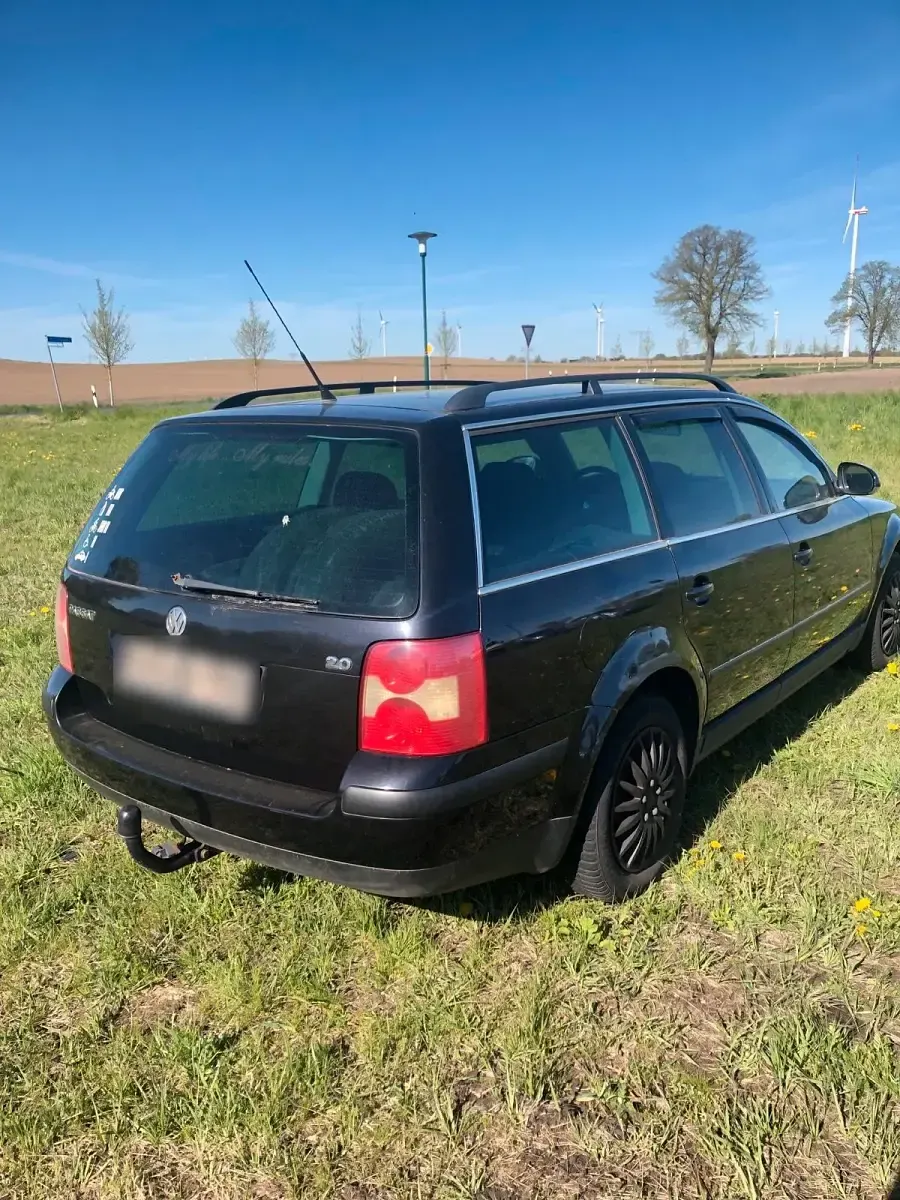 Usata VW Passat 136 CV (100 kW) 2004 Nero Station wagon