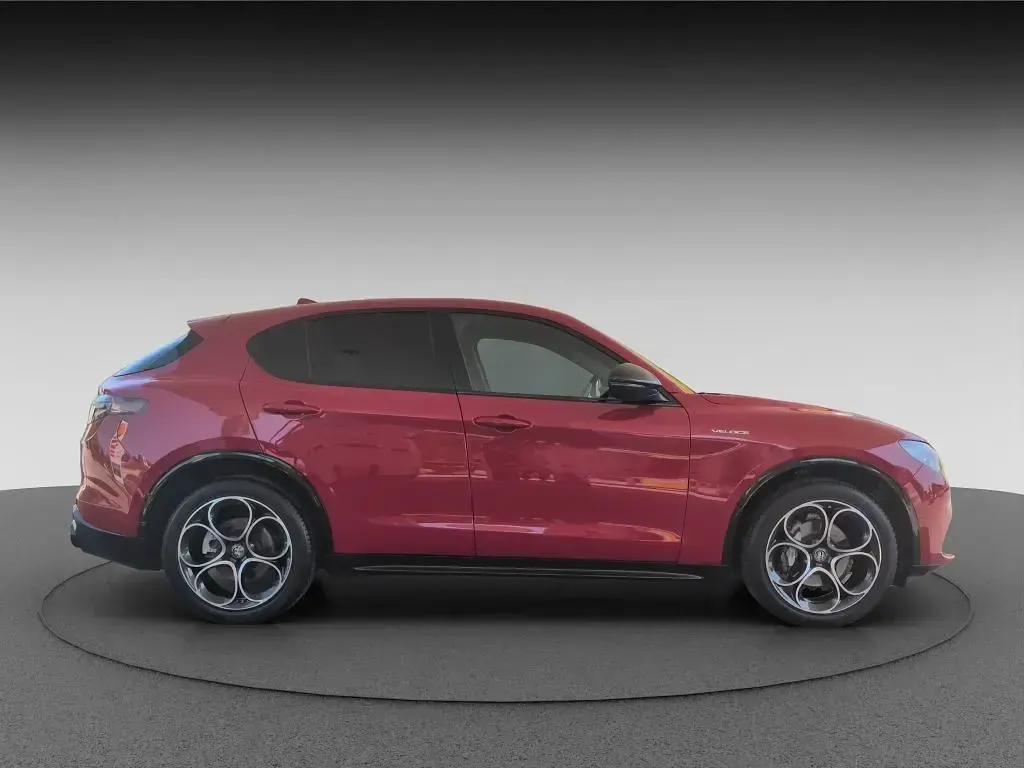 Gebraucht Alfa Romeo Stelvio Veloce 280 PS (205 kW) 2023 Rot SUV