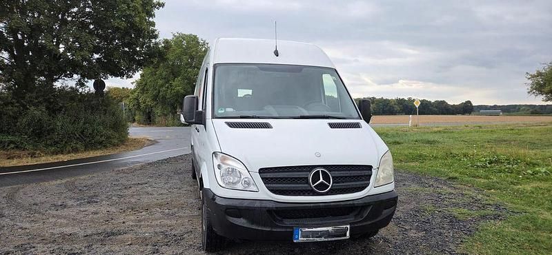 Weiß Gebraucht 2007 Mercedes Sprinter Van | 7.600 € (Etwas zu teuer) - Bild 1/4