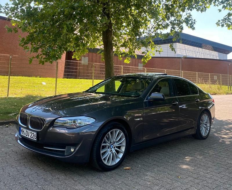 Gebraucht 2010 BMW 520 Limousine | 10.000 € (Guter Preis) - Bild 1/4