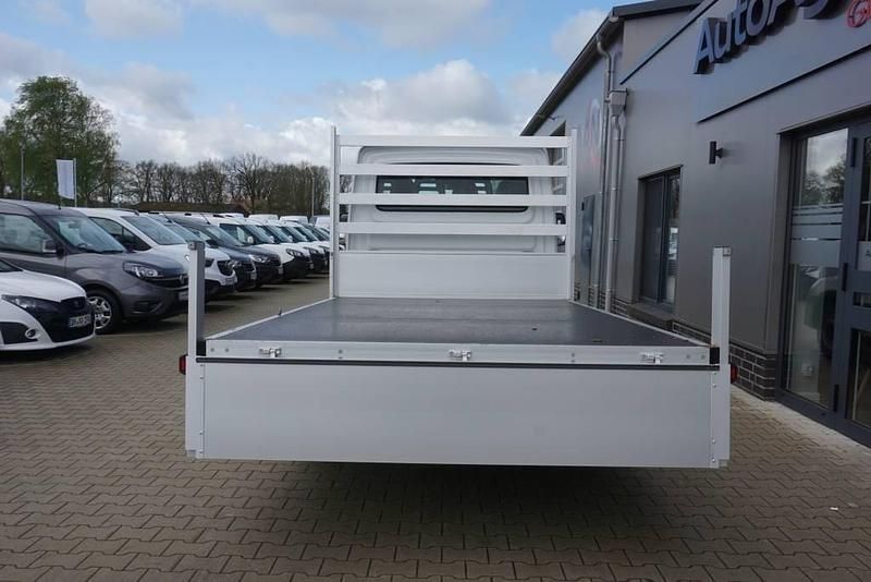 Gebraucht Iveco Daily 175 PS (128 kW) 2022 Weiß Van / Kleinbus