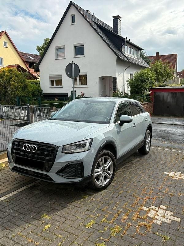 Gebraucht Audi Q2 Advanced 110 PS (80 kW) 2023 Grau SUV