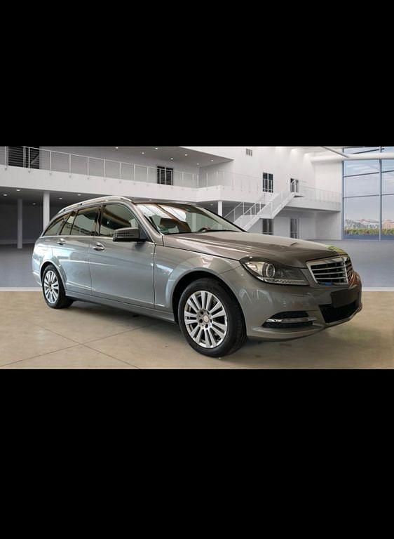 Gebraucht Mercedes C220 170 PS (125 kW) 2013 Silber Kombi