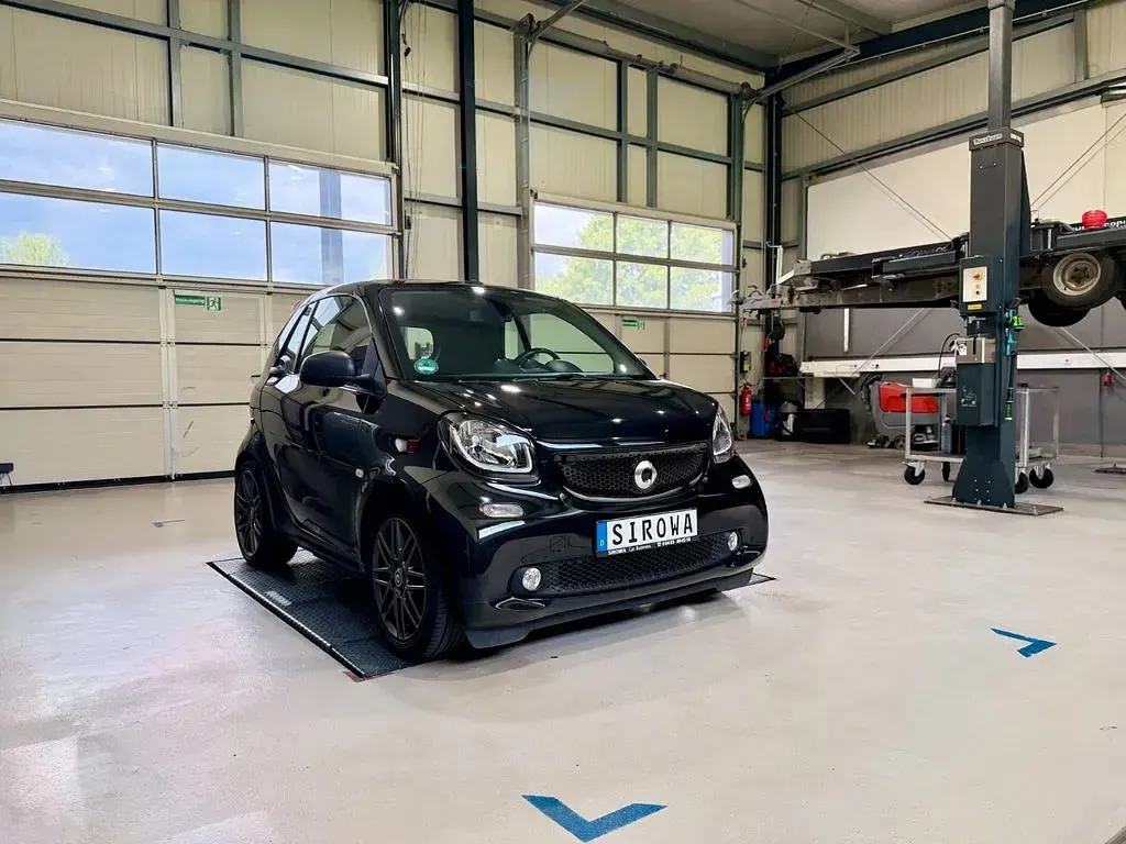 Gebraucht Smart ForTwo Cabrio 71 PS (52 kW) 2016 Schwarz Cabrio