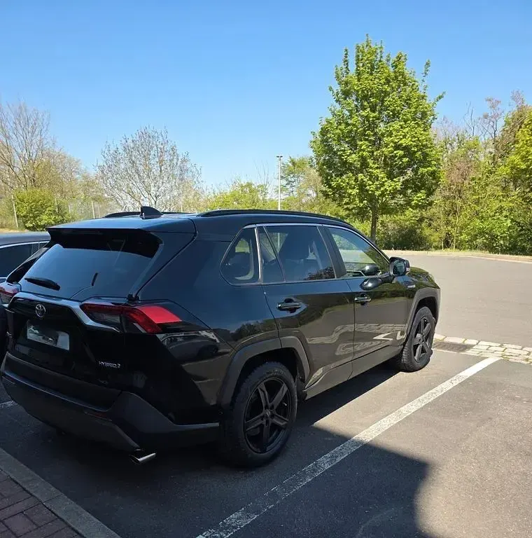 Gebraucht Toyota RAV4 Club 218 PS (160 kW) 2019 Schwarz SUV