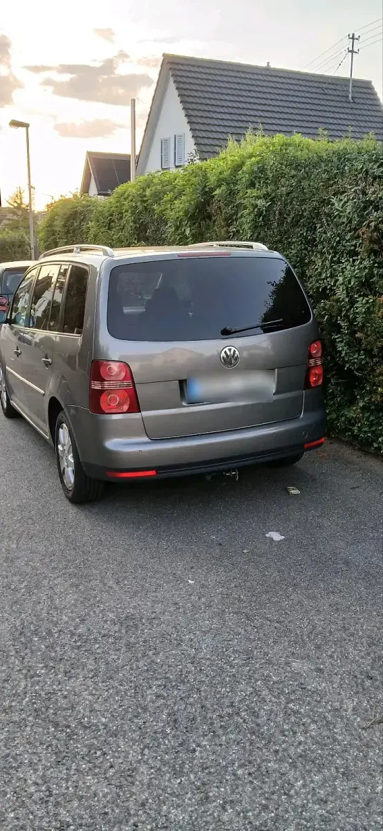 Gebraucht VW Touran 140 PS (102 kW) 2007 Grau Van / Kleinbus