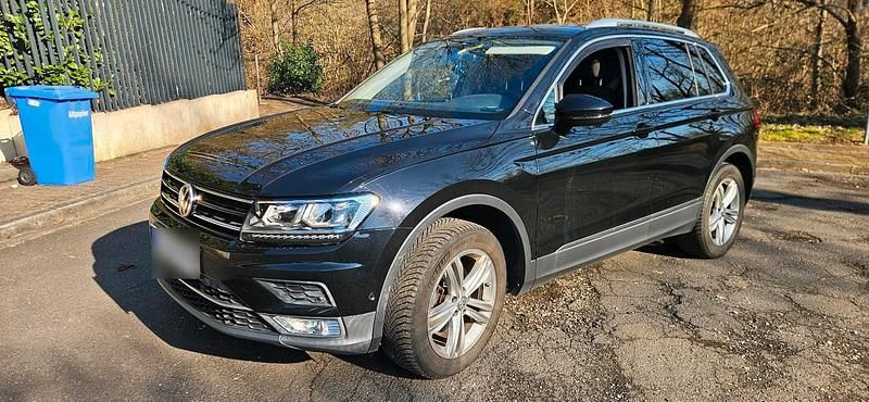 Gebraucht VW Tiguan Highline 150 PS (110 kW) 2017 Schwarz SUV