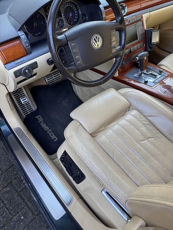 Gebraucht VW Phaeton 224 PS (164 kW) 2006 Grün Limousine