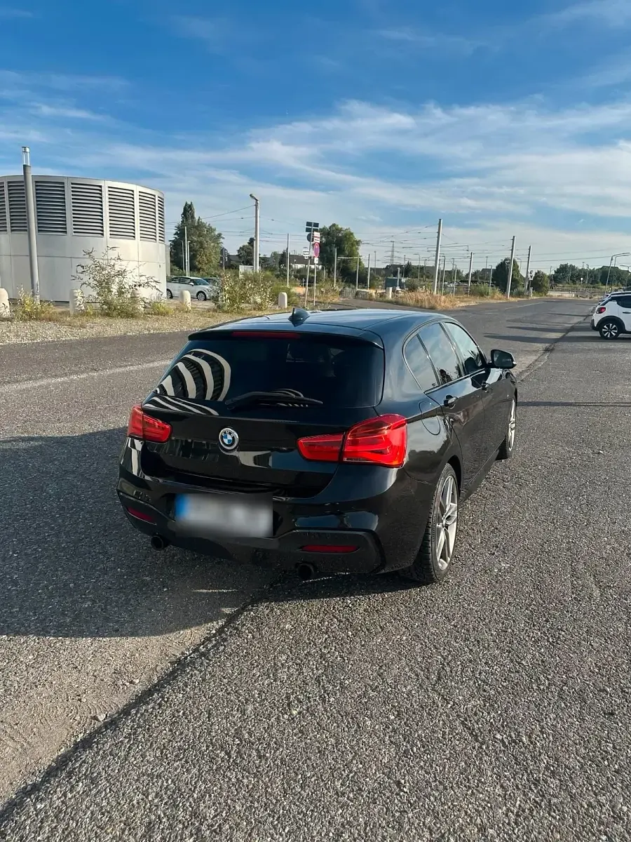 Gebraucht BMW 120 M Sport 184 PS (135 kW) 2016 Schwarz Kleinwagen