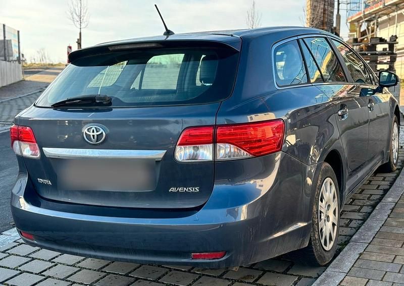 Gebraucht Toyota Avensis Life 2012 Grau Kombi