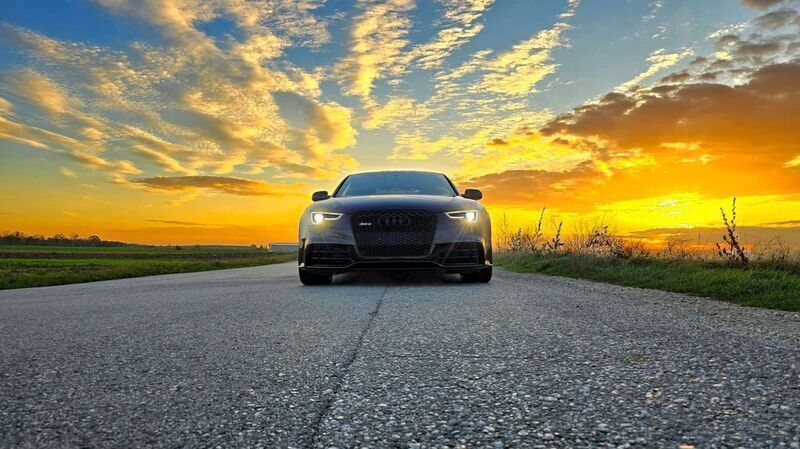 Schwarz Gebraucht 2014 Audi RS5 Sport | 35.500 € (Fairer Preis) - Bild 1/4