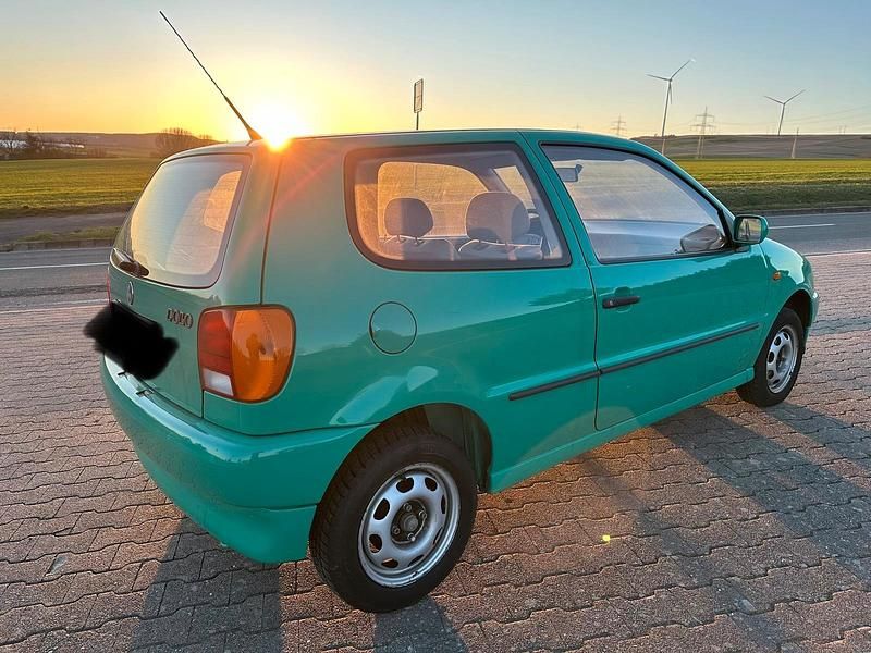 Gebraucht VW Polo 45 PS (33 kW) 1995 Grün Kleinwagen
