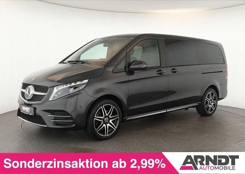 Graphitgrau dunkel Gebraucht 2023 Mercedes V300 Avantgarde Van / Kleinbus | 59.384 € (Guter Preis) - Bild 1/4