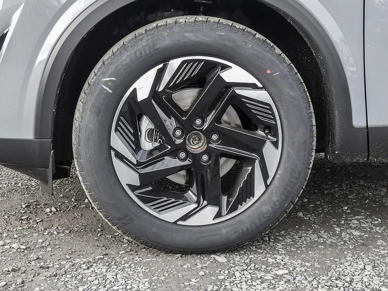 Neu Nissan Qashqai N-Connecta 140 PS (102 kW) 2026 Grau SUV