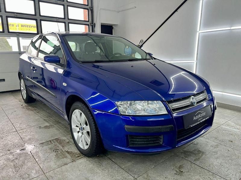 Gebraucht Fiat Stilo Dynamic 105 PS (77 kW) 2006 Blau Coupé
