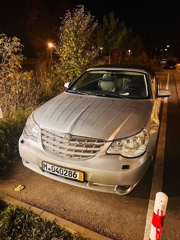 Silber Gebraucht 2008 Chrysler Sebring Cabriolet Limited Cabrio | 1.050 € - Bild 1/4