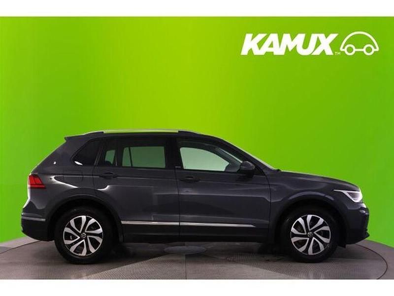 Gebraucht VW Tiguan Active 150 PS (110 kW) 2021 Delfingrau SUV
