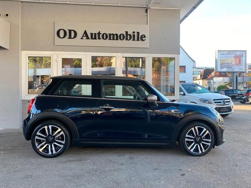Schwarz Gebraucht 2020 Mini Cooper Kleinwagen | 18.590 € (Fairer Preis) - Bild 1/4