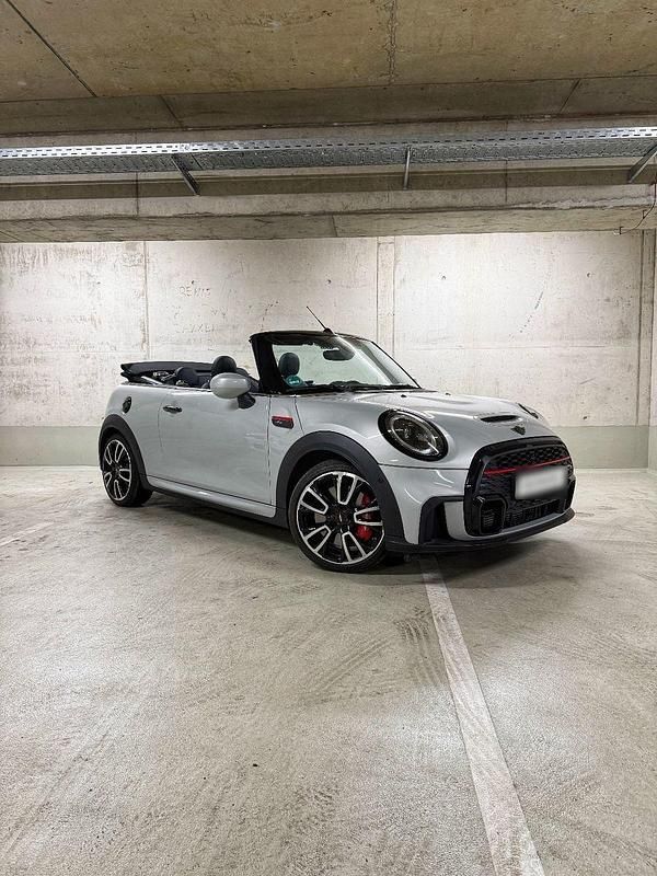 Gebraucht Mini John Cooper Works 231 PS (169 kW) 2022 Weiß Kleinwagen