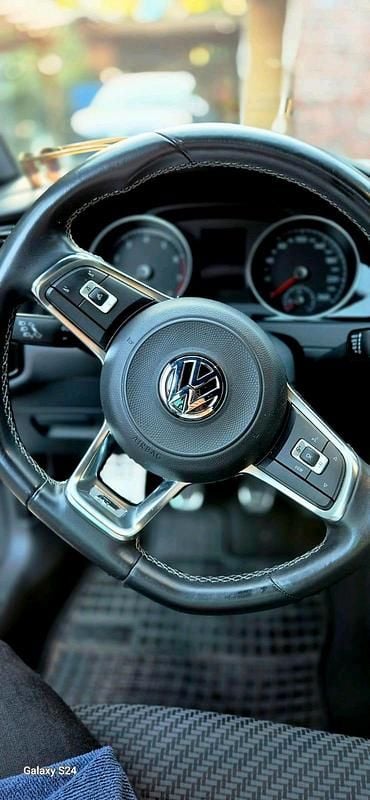 Gebraucht VW Golf VII R-line 116 PS (85 kW) 2019 Weiß Kleinwagen