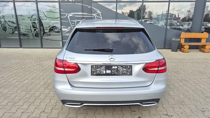 Gebraucht Mercedes C180 156 PS (114 kW) 2017 Silber Kombi