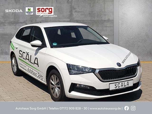 Gebraucht 2023 Skoda Scala Ambition Kleinwagen | 19.490 € (Guter Preis) - Bild 1/4