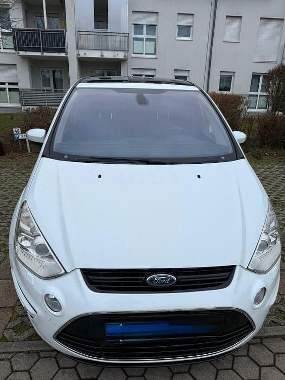 Gebraucht Ford S-MAX Titanium 200 PS (147 kW) 2013 Weiß Van / Kleinbus