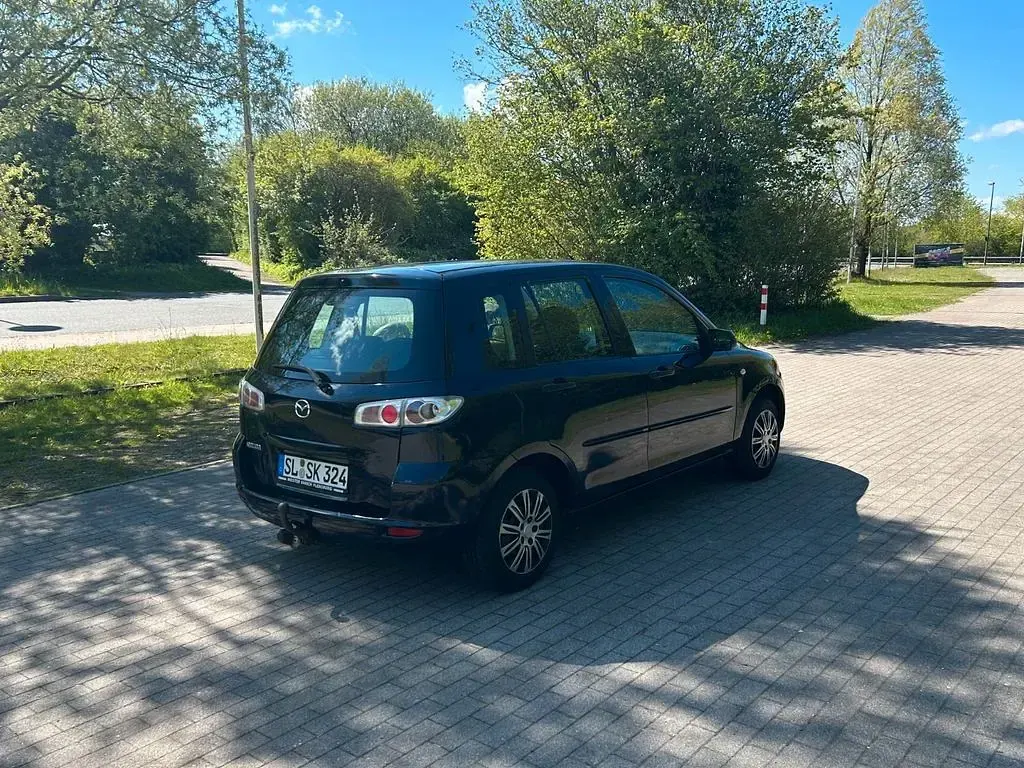 Gebraucht Mazda 2 Comfort 75 PS (55 kW) 2006 Blau Kleinwagen