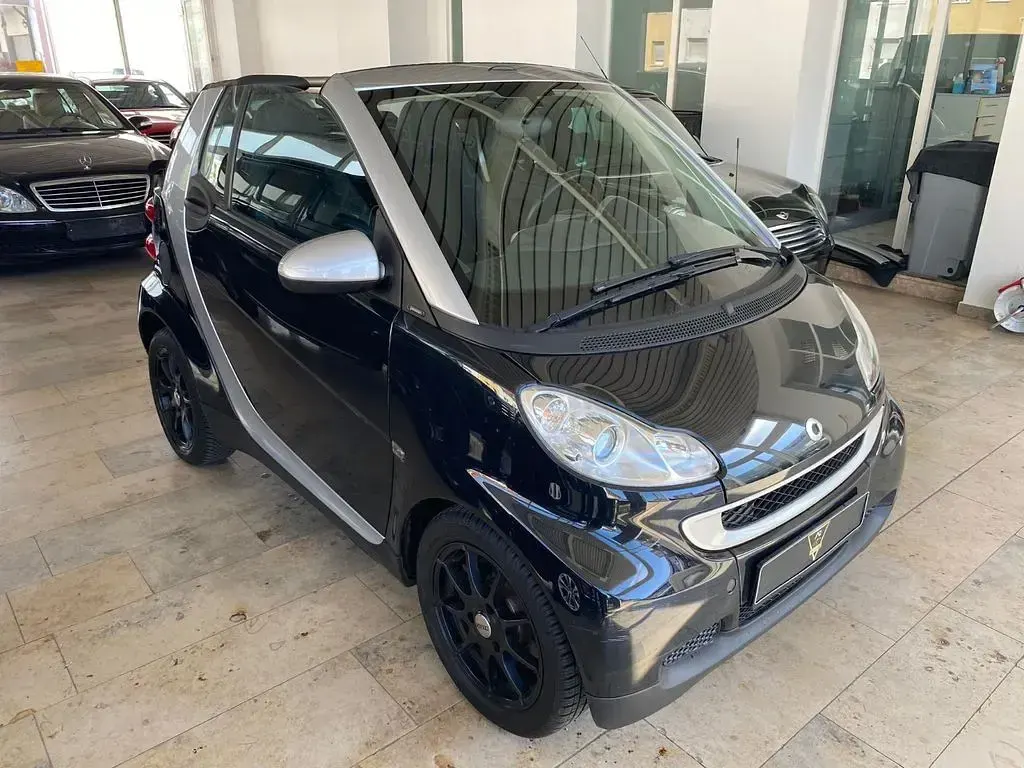 Używany Smart ForTwo Cabrio 71 KM (52 kW) 2008 Czarny Kabriolet