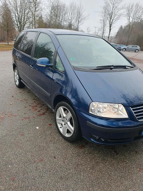 Blau Gebraucht 2005 VW Sharan Van / Kleinbus | 2.890 € (Guter Preis) - Bild 1/4