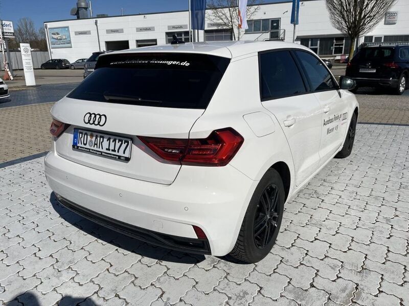 Gebraucht Audi A1 Sportback Advanced 110 PS (80 kW) 2023 Cortinaweiß Kleinwagen
