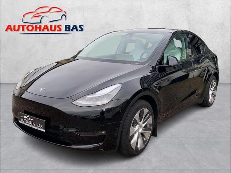 Gebraucht Tesla Model Y 378 kW (514 PS) 2023 Solid black (metallic) SUV