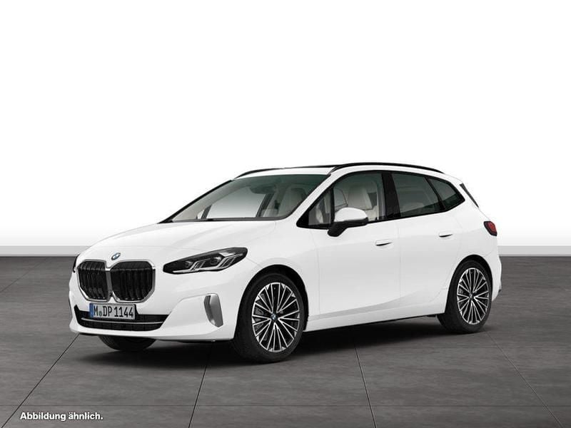 Gebraucht 2025 BMW 223 Active Tourer Comfort Edition Van / Kleinbus | 45.780 € (Fairer Preis) - Bild 1/4