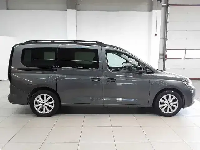 Gebraucht VW Caddy Maxi Life 122 PS (89 kW) 2022 Andere Van / Kleinbus