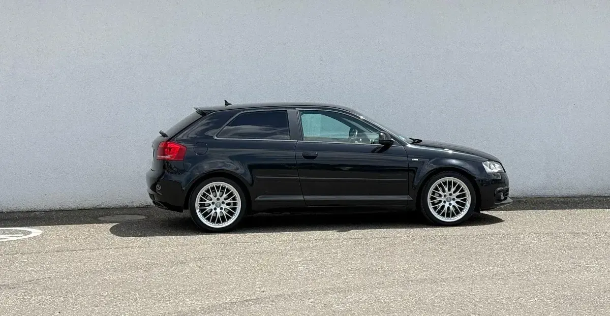 Gebraucht Audi A3 S-line plus 190 PS (139 kW) 2008 Schwarz Kleinwagen