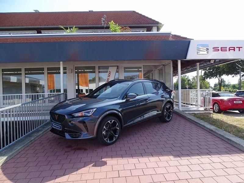 Magnetic grau(metallic) Gebraucht 2023 Cupra Formentor SUV | 24.500 € (Guter Preis) - Bild 1/4