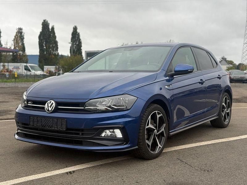 Blau Gebraucht 2020 VW Polo R-line Limousine | 12.900 € - Bild 1/4