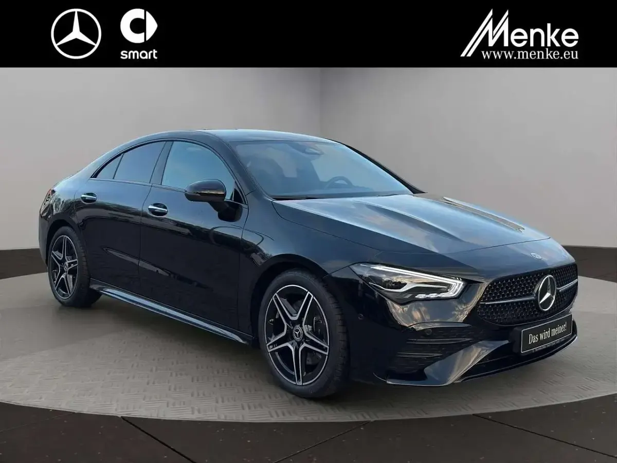 Gebraucht Mercedes CLA200 AMG 150 PS (110 kW) 2025 Unilack nachtschwarz Coupé
