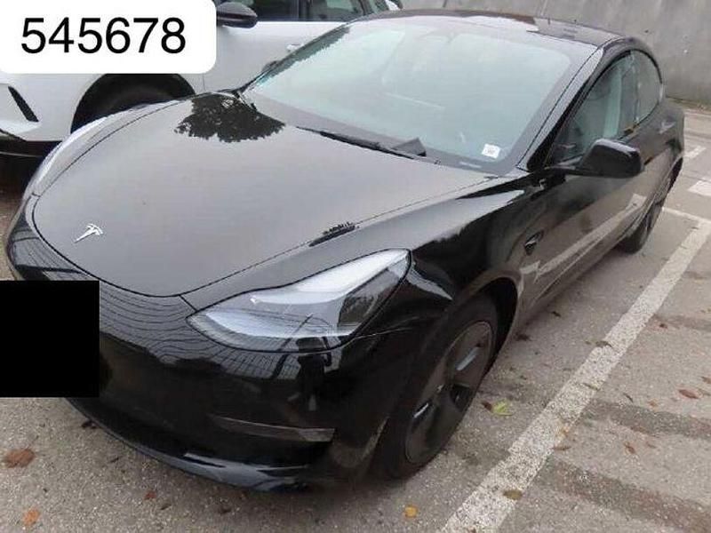 Schwarz Gebraucht 2022 Tesla Model 3 Limousine | 29.980 € (Guter Preis) - Bild 1/4