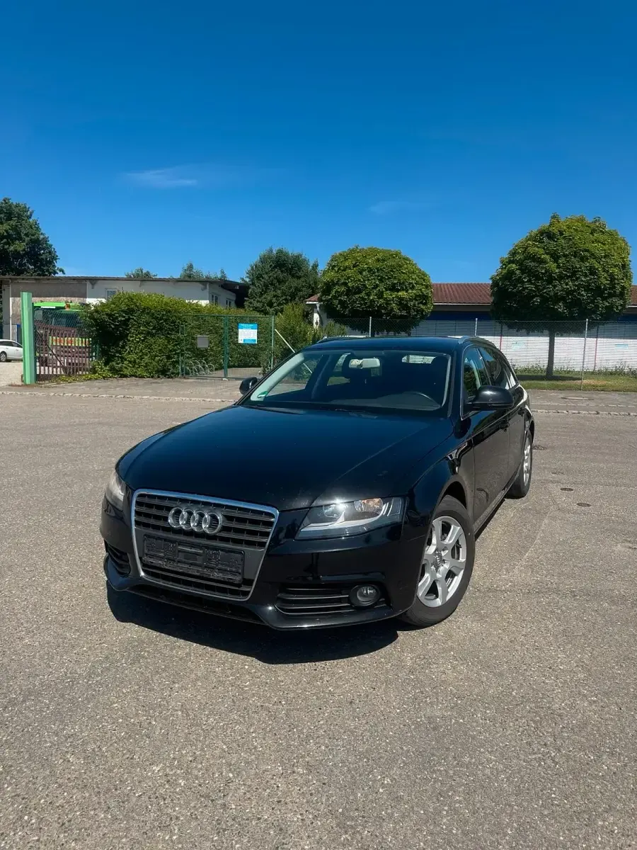 Gebraucht Audi A4 2010 Schwarz Kombi