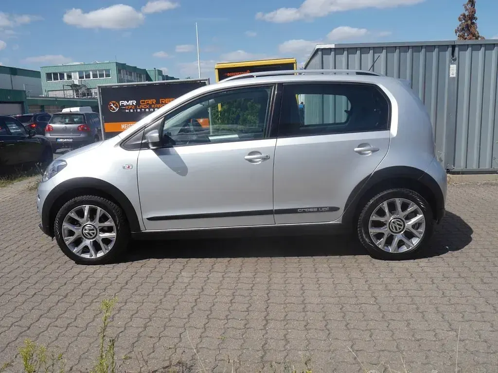 Gebraucht VW up! 75 PS (55 kW) 2015 Silber Kleinwagen