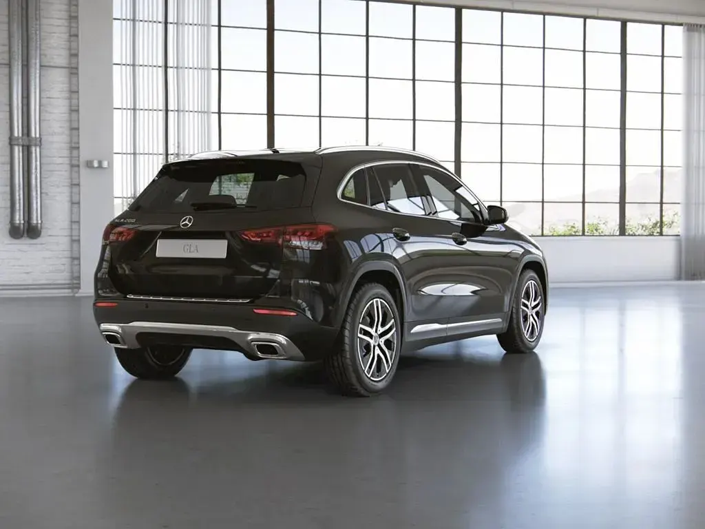 Usata Mercedes GLA200 Progressive 163 CV (119 kW) 2022 Nero SUV