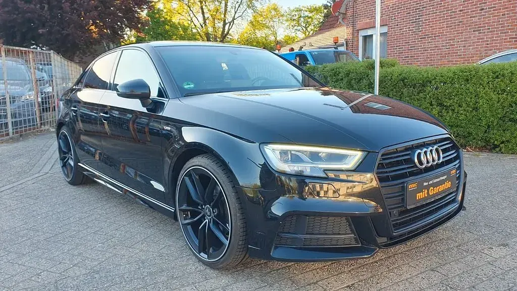 Brugt Audi A3 S-Line 150 HK (110 kW) 2019 Sort Sedan
